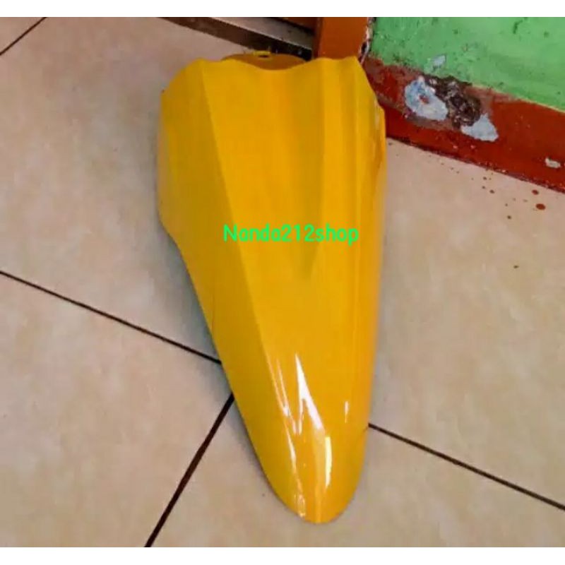 Spakbor depan Mio sporty 2004 kuning