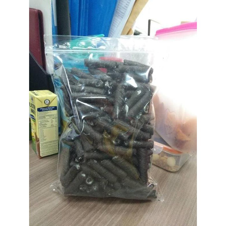 

Cemilan Twister Hitam, Coklat, Putih Kiloan Enak Murah Meriah Asli!