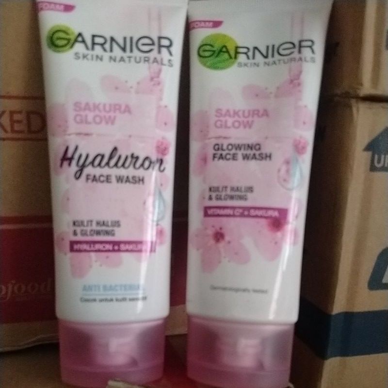 GARNIER PENCUCI MUKA SAKURA   PINK 100 ML