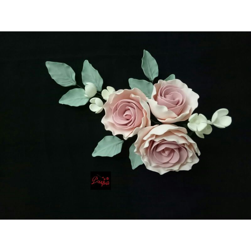 

(408/PRRA3) Gumpaste Flower Sugar Flower/Bunga Gumpaste Rose Rangkai