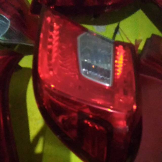 Lampu belakng brio 2019