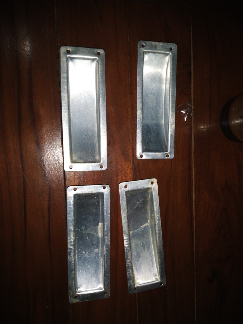 Handle / Tarikan Pintu Rolling Door Aluminium