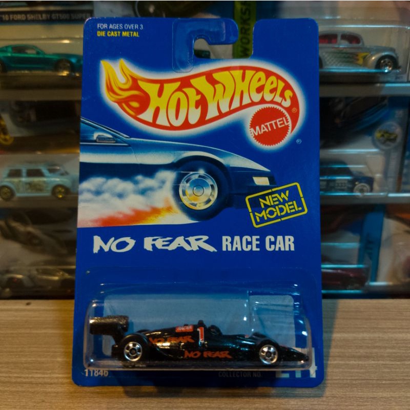 HOT WHEELS NO FEAR RACE CAR