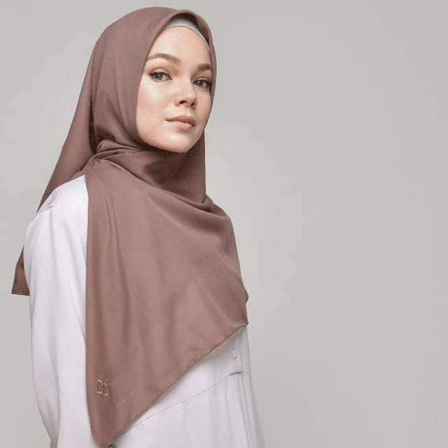 CEDAR SCARF - DOA.INDONESIA BY DEWI SANDRA