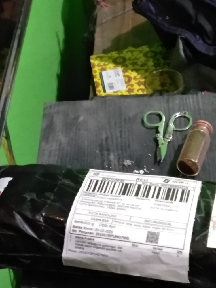 Cantolan Serbaguna Gantungan Alat Masak Dapur Organizer Pantree Rak Dinding