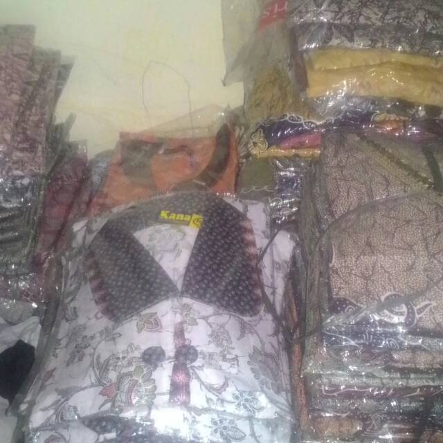 Atasan dan Daster Batik