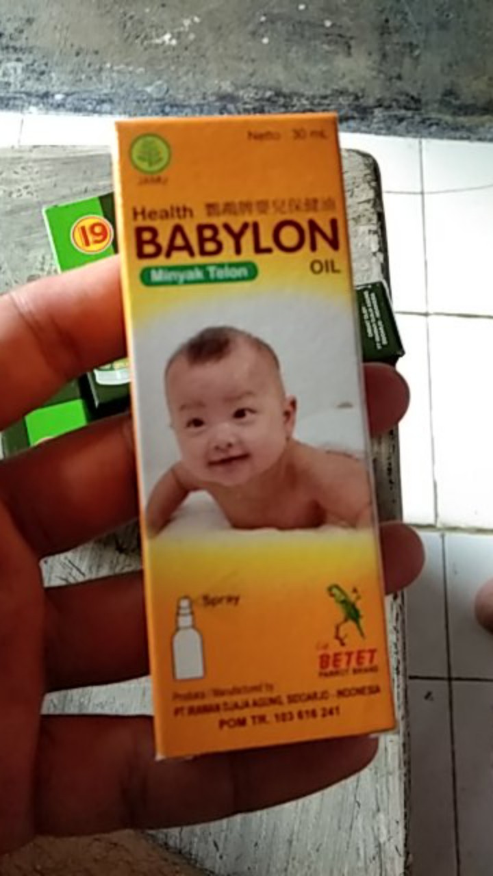 Babylon Minyak Telon Spray 30 Ml