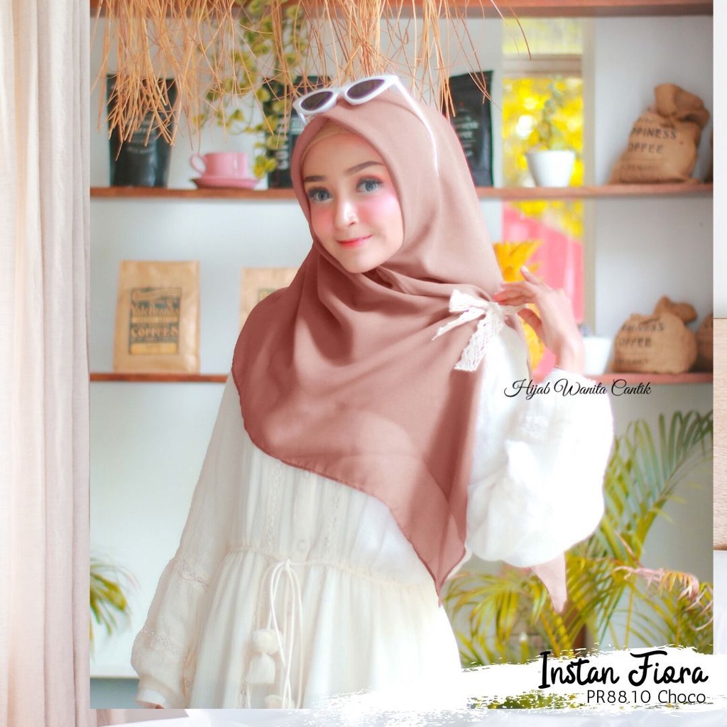 Hijabwanitacantik - Hijab Instan Fiora | Hijab Instan | Jilbab Instan Voal-Choco