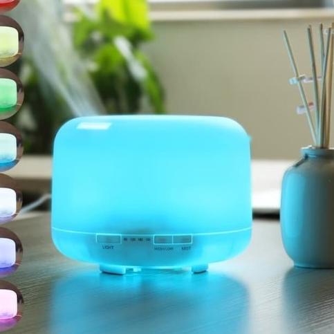 Air Humidifier Diffuser Elektrik 300ml Dengan Warna 7 LED Aroma Terapi Penyejuk Ruangan