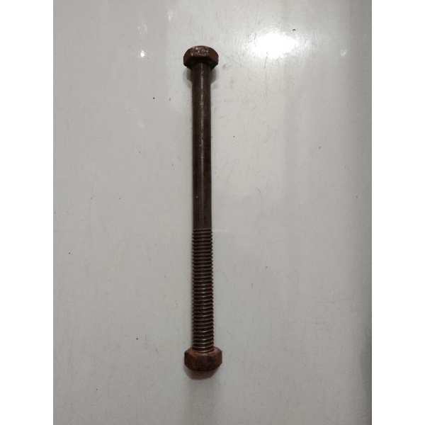 Baut hitam/baut kayu 1/2x18cm