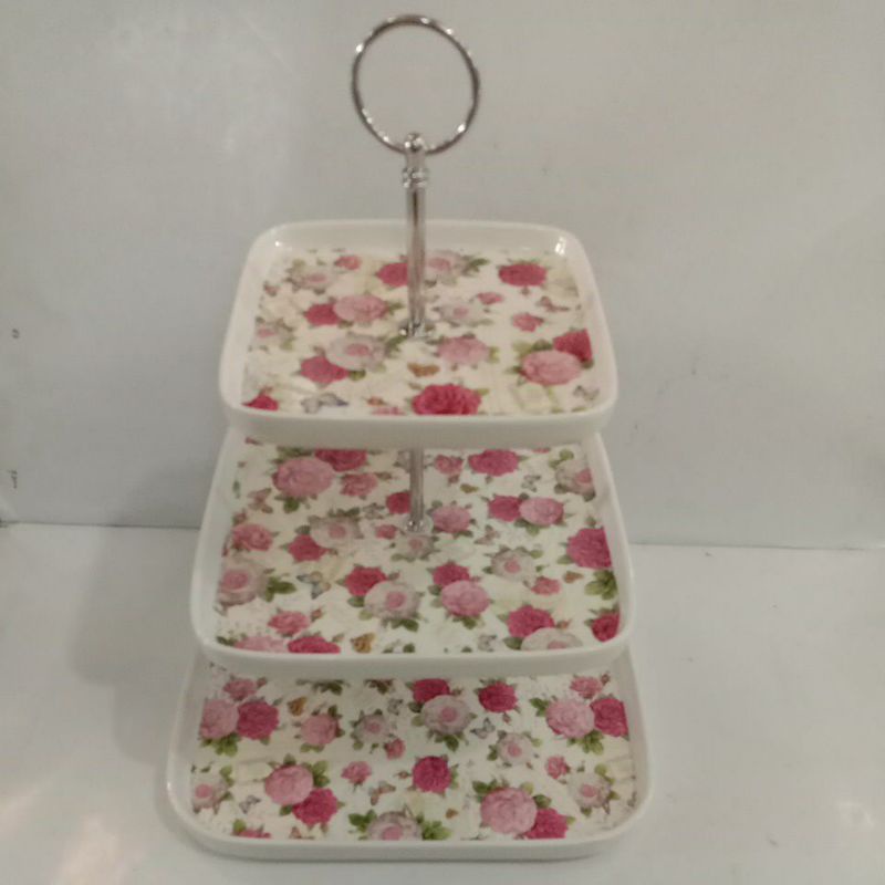 piring kue segi  susun tiga