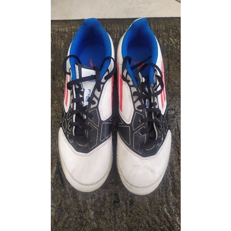 sepatu second borongan