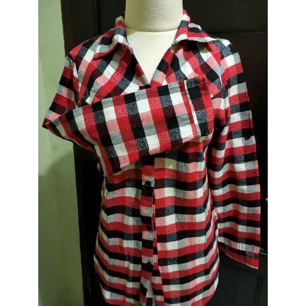kemeja flanel merah hitam