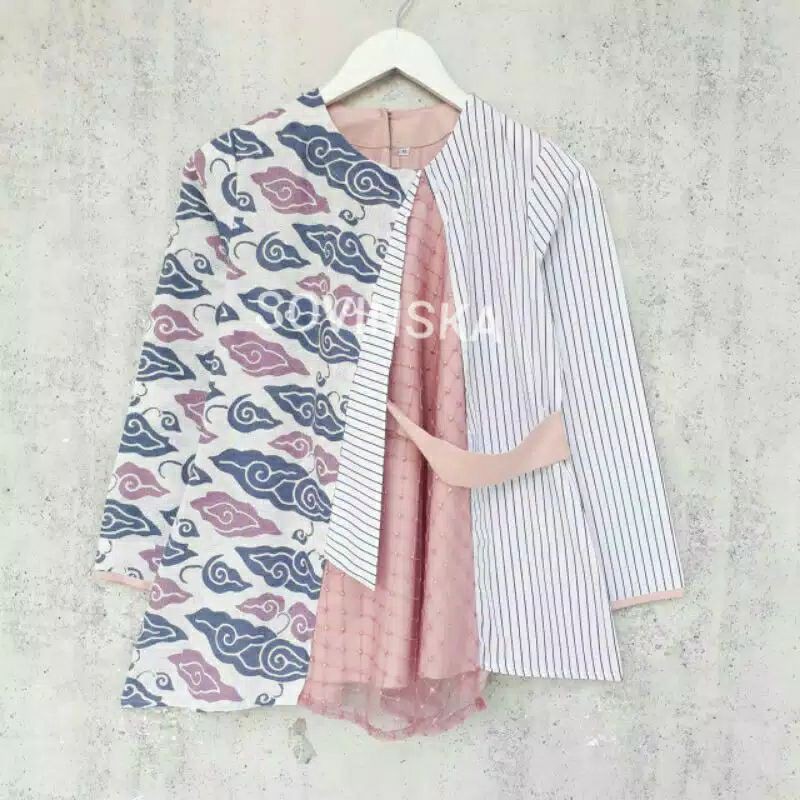 Preloved Sovinskajolenee Atasan Batik M 33 Softpink GH