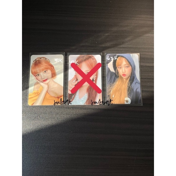 chaewon hoodie navy photocard booked