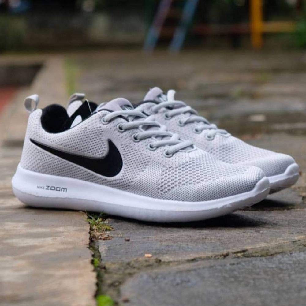 sepatu nike free zoom