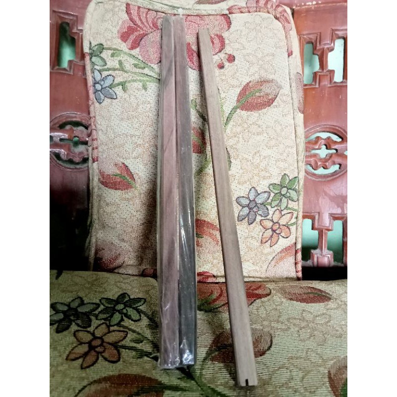 tangkringan burung Lovebird kotak sonokeling