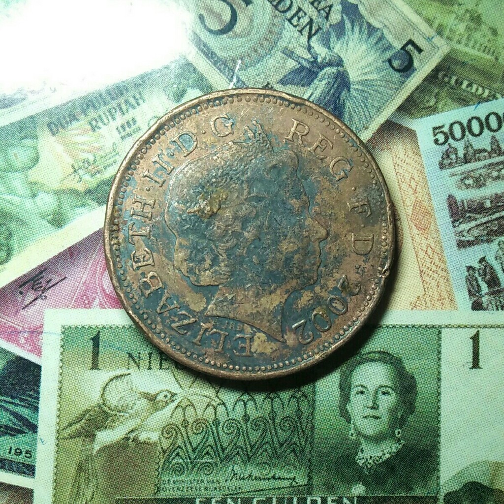 KM 198 - Koin 2 Pence Elizabeth 2 Tahun 2002