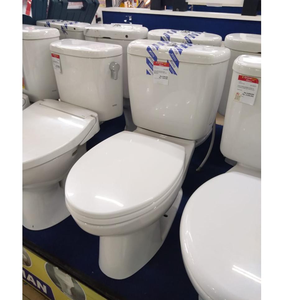 Terbaru.. Kloset Duduk TOTO Cw 704 Sp/Sw 704 Sp + BONUS Kloset Jongkok Ce 7 putih (BISA KIRIM JOGJA