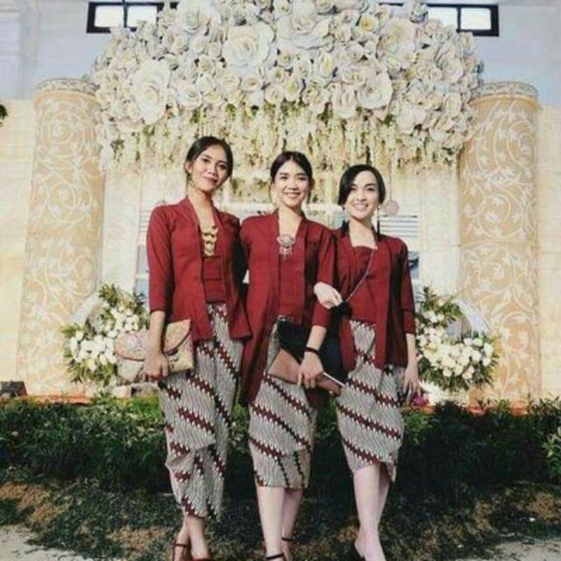 Kain batik panjang halus/tapih murah/kain jarik ibu melahir kan/bawahan kebaya/kain batik terlaris/cap cent asli/batik pekalongan