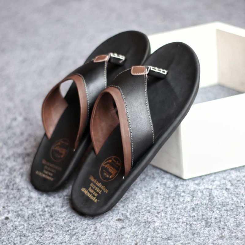 LIGHT Sandal Jepit Pria Kulit Asli Sendal Main Casual Trendi Murah Keren Original