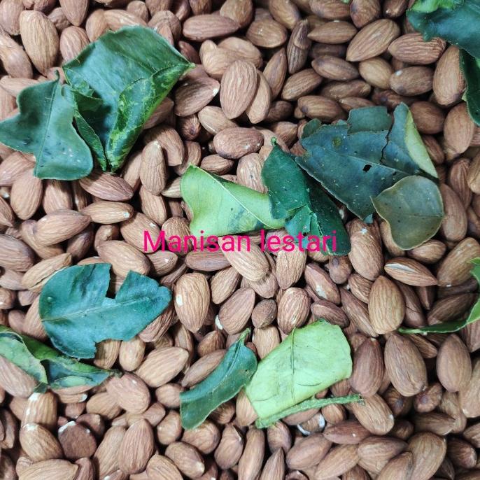 

Almond ORI panggang daun jeruk 1kg