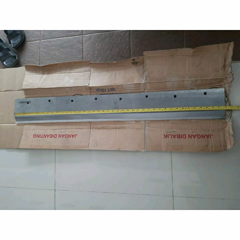 

Mata Pisau Mesin Potong Pemotong Kertas DQ 940x920x120mm Paper Cutting Knife Machine DQ 201 Diamond Brand