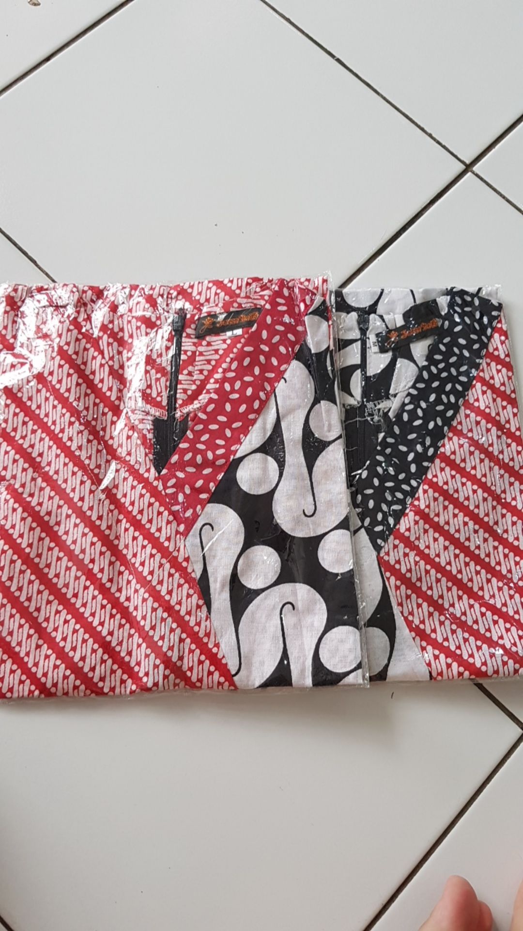 Blus Andara Atasan Baju Batik Wanita Kerja Kantor Modern..