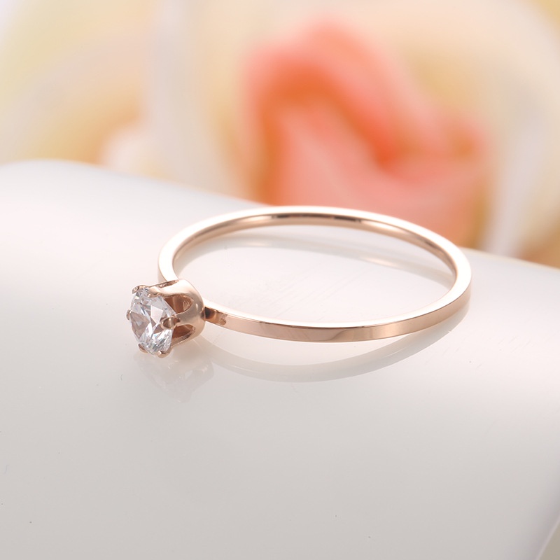 Cincin Berlian Zircon Bahan Titanium Steel Warna Rose Gold Untuk Hadiah Valentine R-22008