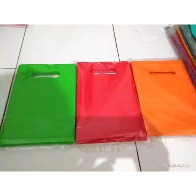 

Packing Plastik Kemeja