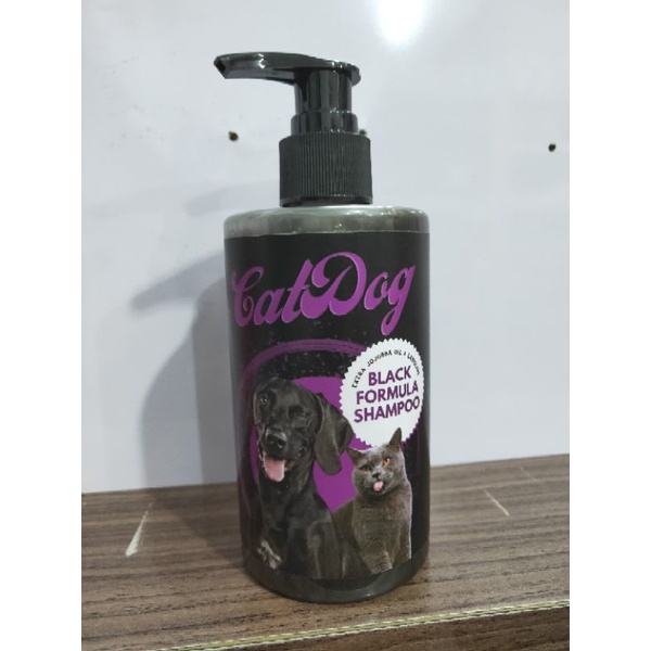 Shampo Cat &amp; Dog Black Formula 250ml