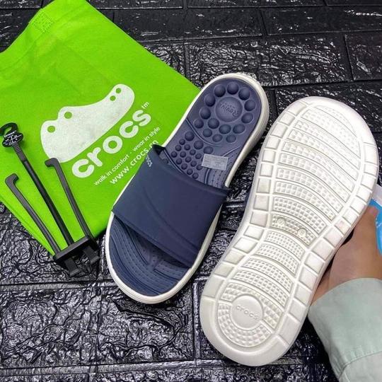 Crocs / Sandal Crocs / Crocs Reviva Slide / Sandal Slide / Crocs Selop / Sandal Wanita / Crocs Wanita / Crocs Woman / Sendal Crocs / Sandal Flat / Sandal Rumah / Crocs Reviva / Sendal Wanita / Reviva