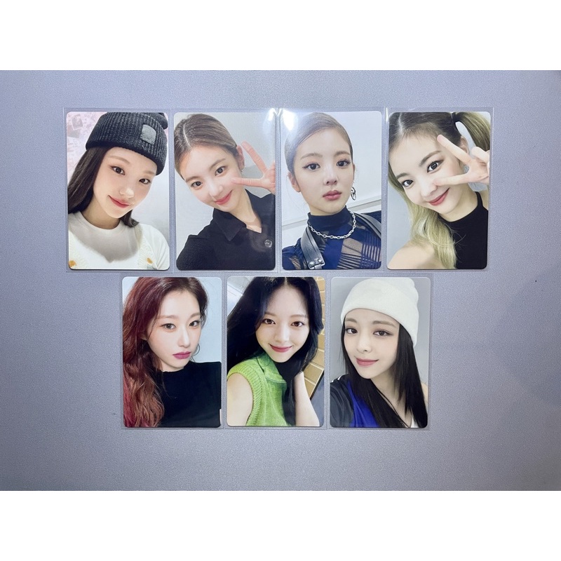 ITZY No Bad Days NBD Agustus September November Desember Photocard pc Yeji Lia Chaeryeong Yuna