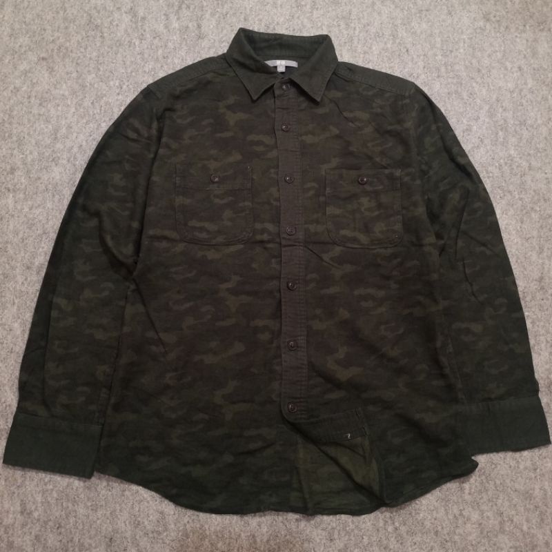 kemeja flannel army uniqlo ootd outer casual pria second original prelove murah