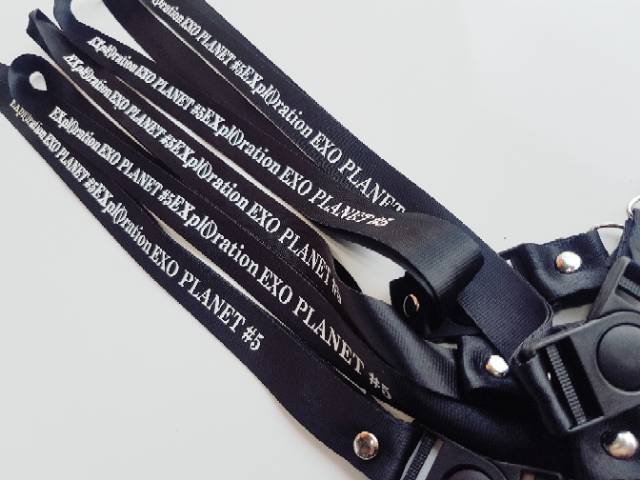 lanyard exo planet 5 EXplOration GANTUNGAN TALI LANYARD ID CARD KEYRING KEYCHAIN KPOP