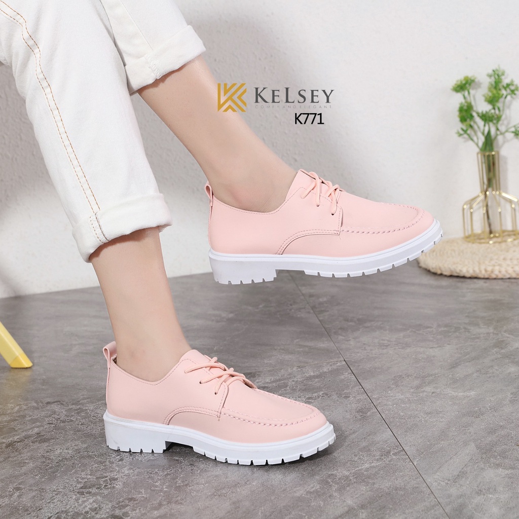 Kelsey Sepatu Loafers Kulit Wanita Kelsey K771 Wedges Import