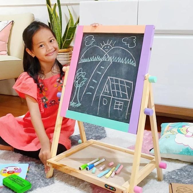 

PAPAN TULIS MENKAY 2IN1 - WARNA PASTEL BOLAK BALIK