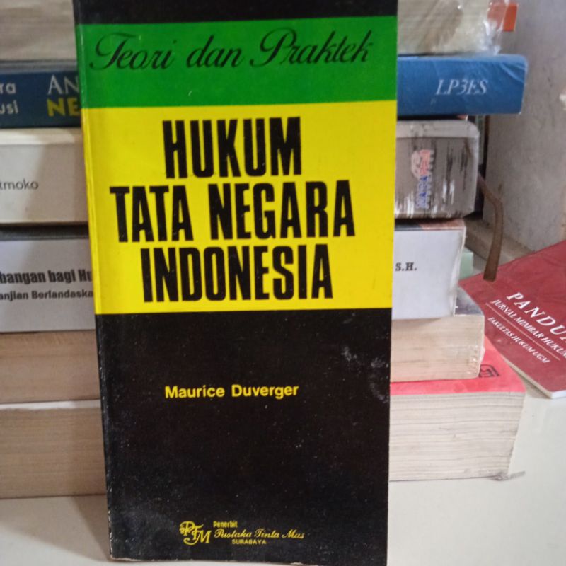 

Teori dan Praktek Hukum Tata Negara Indonesia