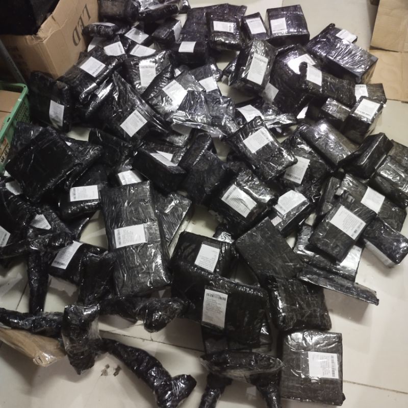 LAMPU UTAMA MOTOR H4 LASER/LAMPU LED MOTOR DEPAN H4 LASER HI/LO AC DC 8W-24Watt 9-80V 1THOUSAND/LAMPU LED H4 UTAMA MOTOR VIXION DLL/LED DEPAN MOTOR SOKET H4 LASER HI LO/LAMPU SOKET H4 LED LASER UNTUK SEMUA MOTOR SOKET H4-8