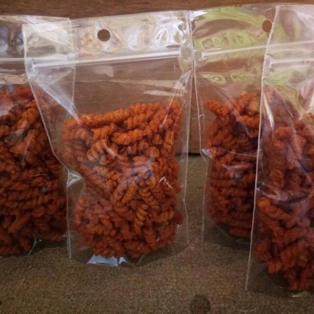 

Makaroni spiral pedas