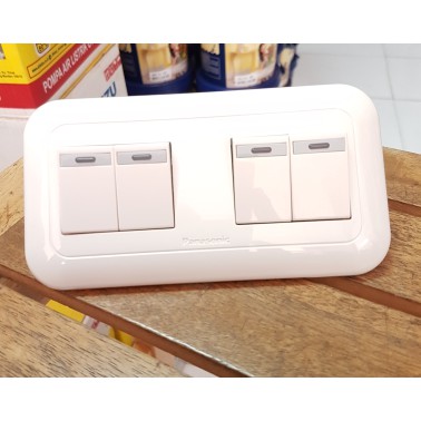 Saklar - Perlengkapan Listrik - Saklar Broco Saklar Seri + Saklar Seri ( All Iluminasi Wej5571 )