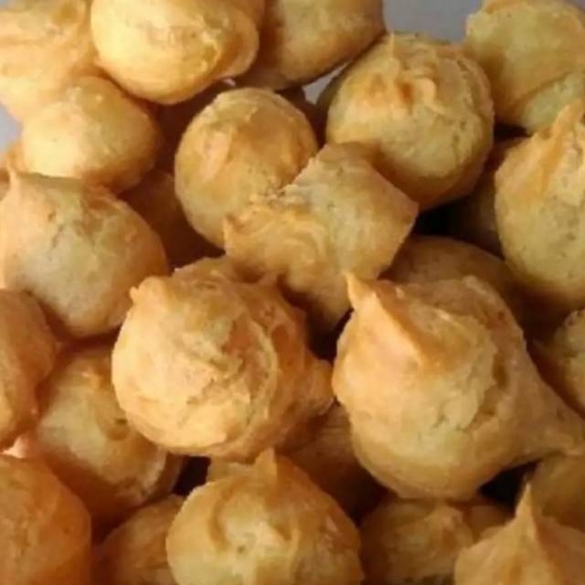 

Soes Keju Kosong dan Isi Khas Keripik Pojok Riki Mang Odod Cimahi Bandung