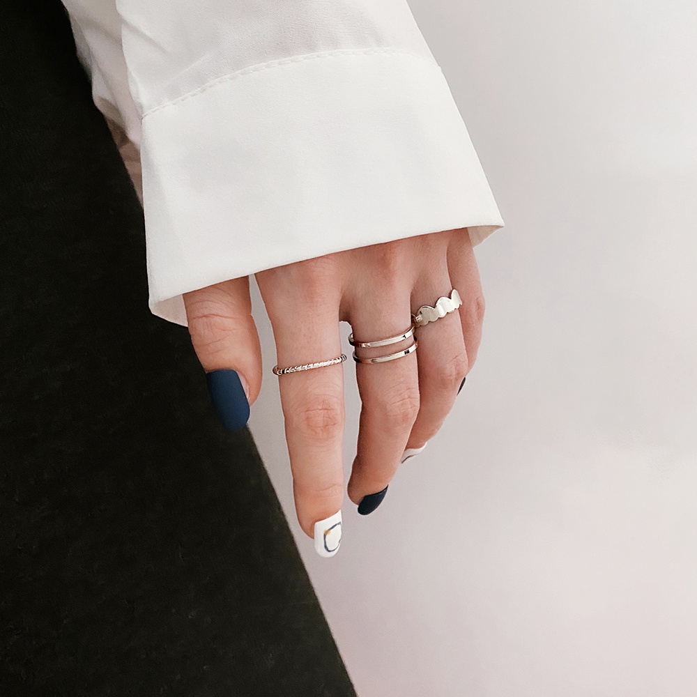 3pcs / Set Cincin Jari Bentuk Hati Warna Silver Gaya Punk Korea Hip-hop Untuk Wanita