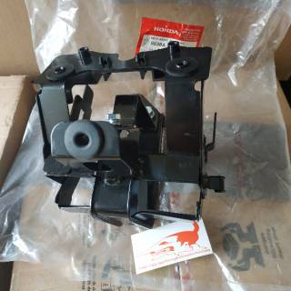 Jual Box Rumah Dudukan Tempat Aki Battery Vario 110 Techno Karbu Ori