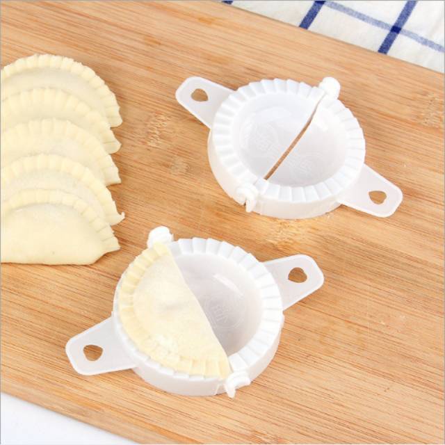 BS682 ALAT PENCETAK PANGSIT/Dumpling pastel Mold