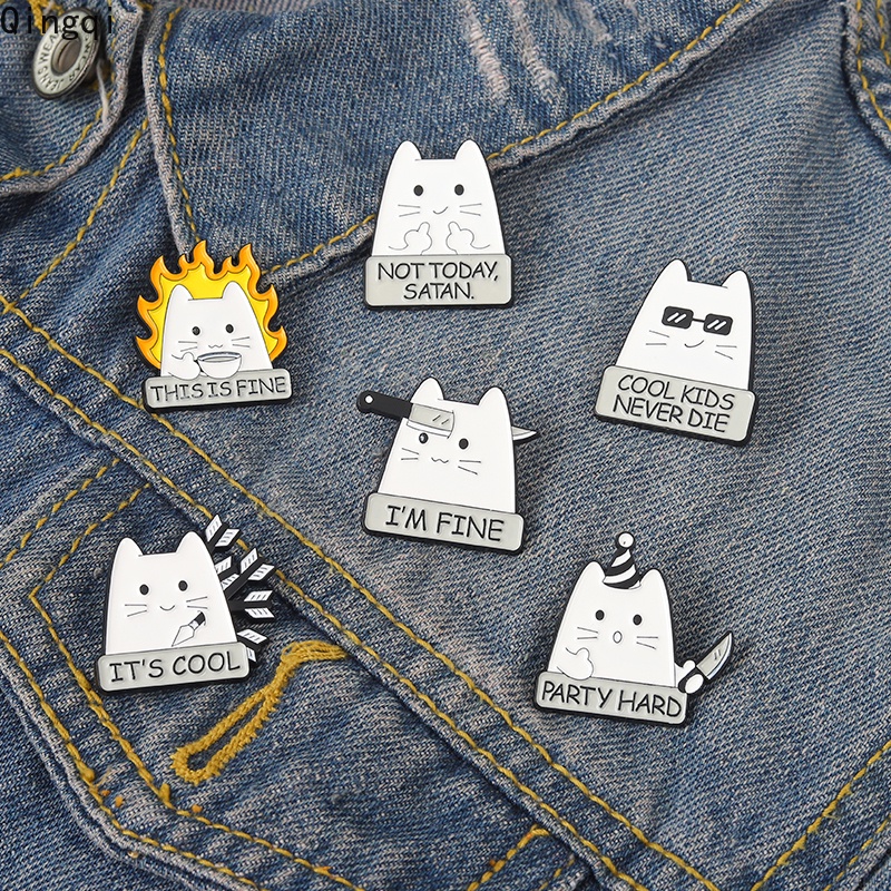 Bros Pin Enamel Bentuk Kucing Putih Lucu Untuk Pria / Wanita