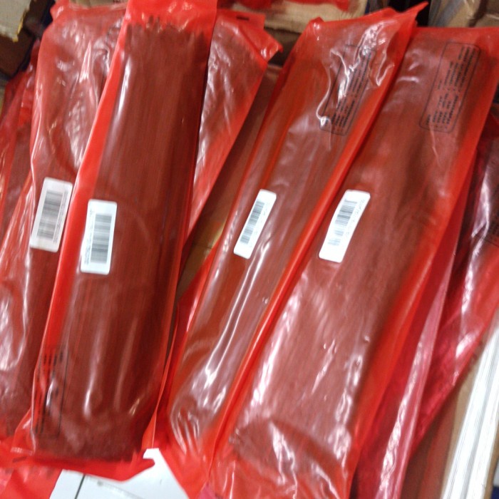 

Kabel Ties 30cm x 3,6 Warna Hitam