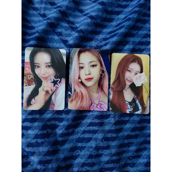 Photocard Itzy-Yuna, Ryujin, Chaeryeong