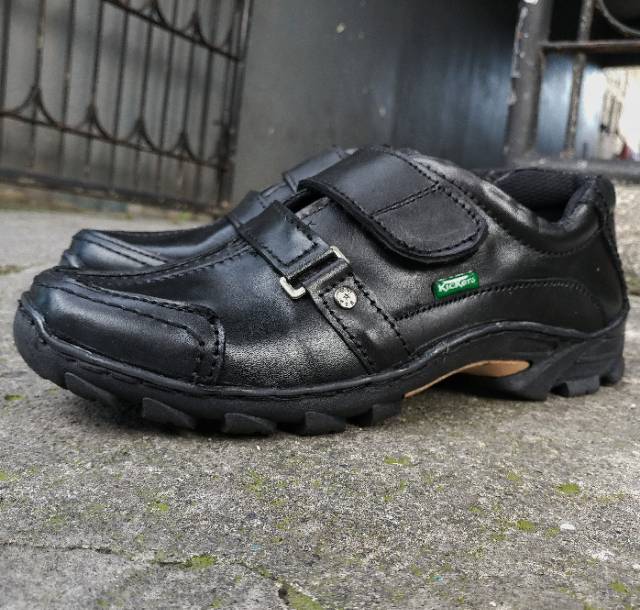 Kickers Sepatu Casual Pria Bahan Kulit Asli Murah Langka D5