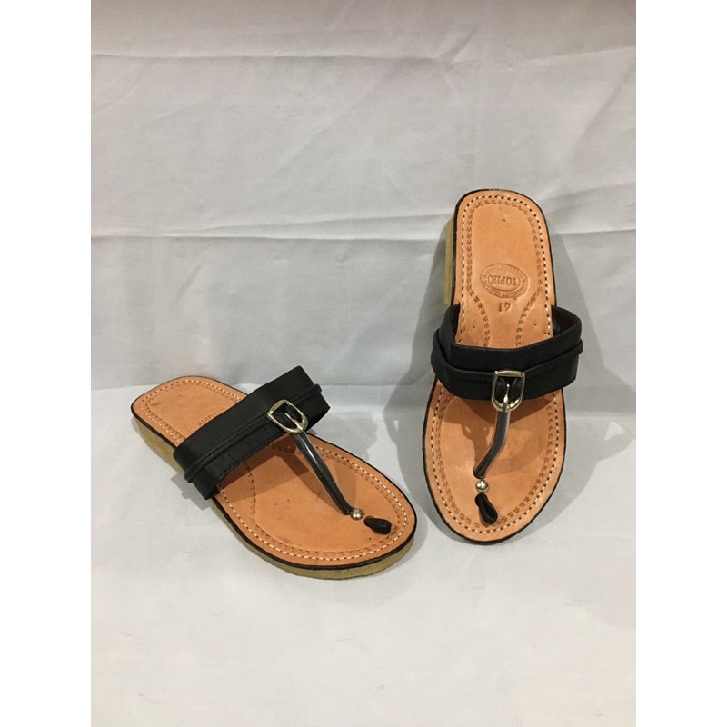 Sandal pria kulit TARUMPAH